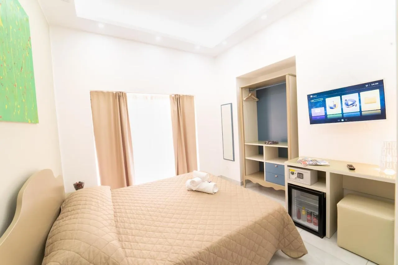 Hotel Royal H Umberto I, Napoli Centro, by ClaPa Group Italia