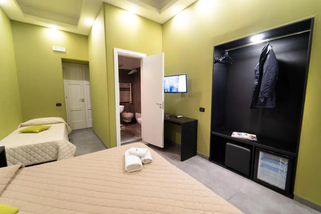Hotel Royal H Umberto I, Napoli Centro, by ClaPa Group