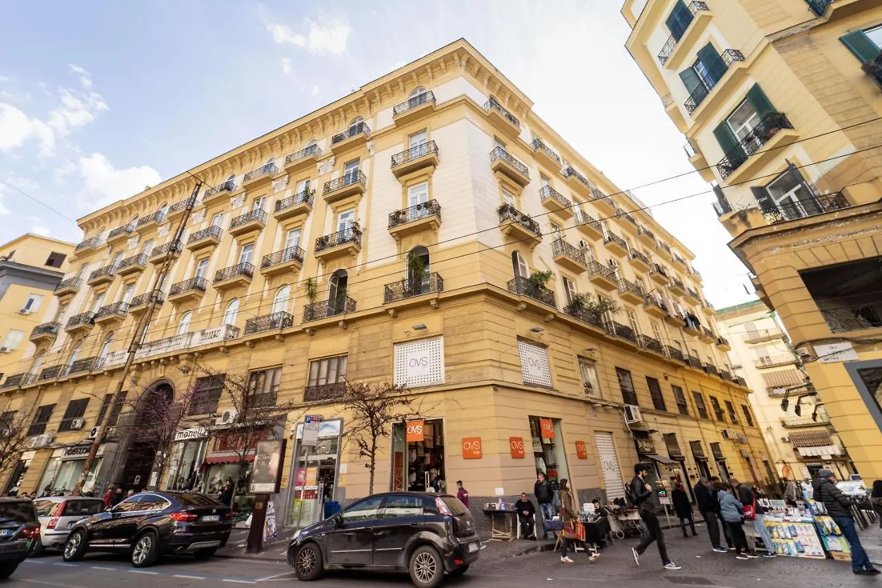 Hotel Royal H Umberto I, Napoli Centro, by ClaPa Group 0*,  Italia